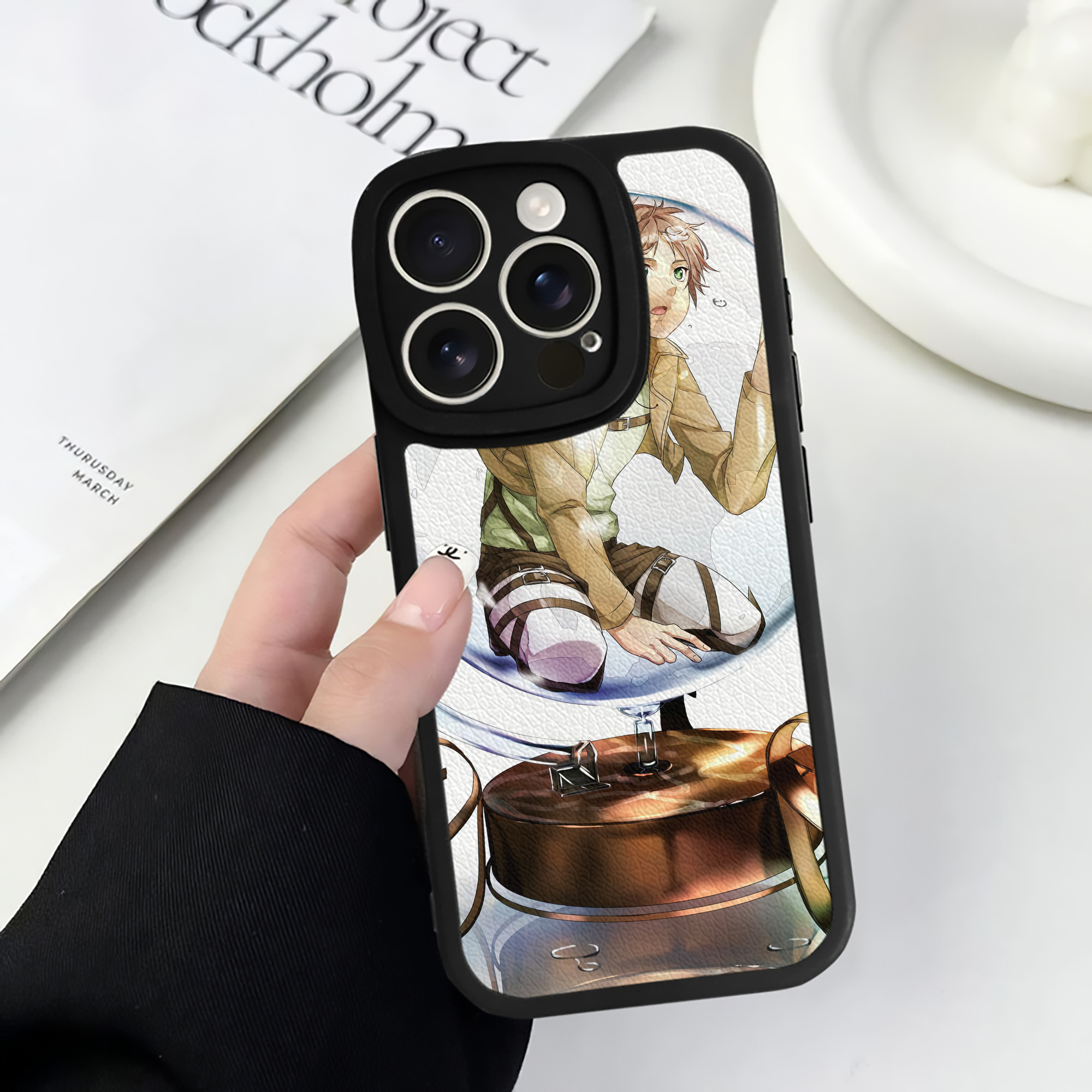 （画像用） 進撃の巨人 Attack on Titan 【iPhone 16シリーズ対応】シリコンスマホケース（レザー調） 材質：シリコン